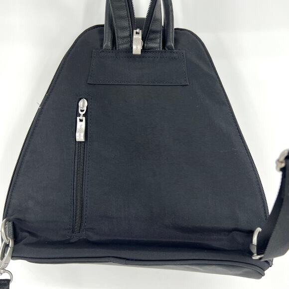 Baggallini Black Metro Convertible Backpack Sling RFID - Picture 1 of 8